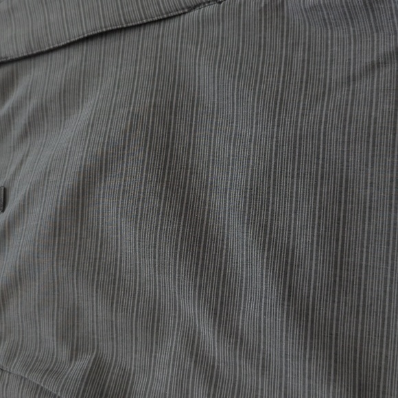 Hang Ten Hybrid 11 inch Flat Front Shorts Swimwear Grey Black size 32 NICE - Picture 10 of 11